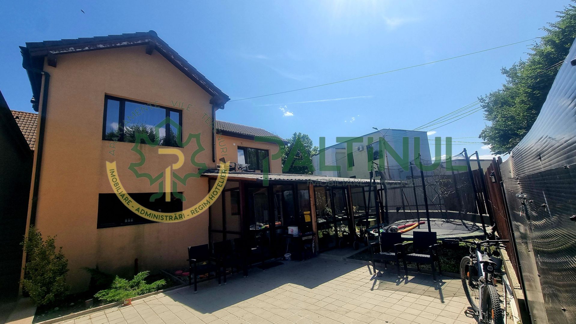 Casă individuală cu 2 terase – Cisnădie, intrare din Cartierul Arhitecților