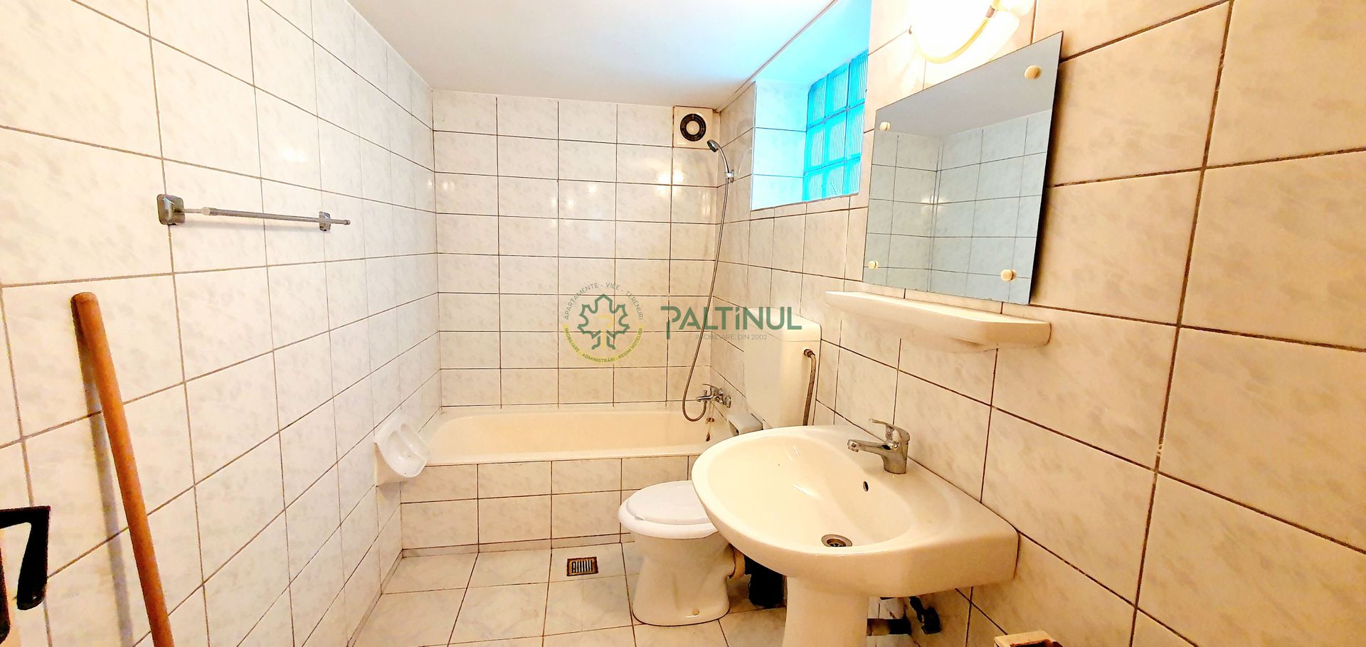 Apartament cu 3 camere la casa in Sibiu, zona Vasile Aaron