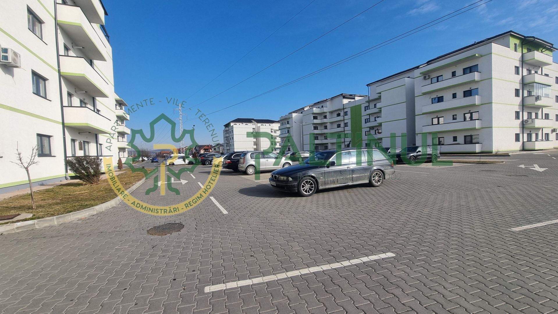 Apartament 3 camere 2 balcoane, parcare Sibiu- Cartier Tineretului