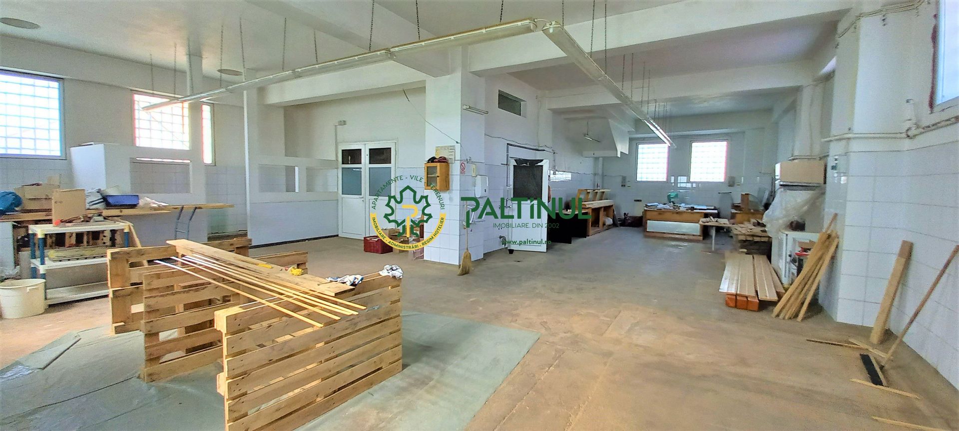 Spatiu comercial, productie, showroom, 798 mp, zona Turnisor