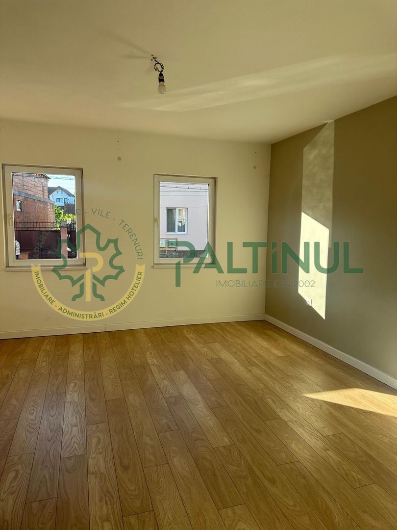 Casă de vânzare în Turnișor, Sibiu – renovată, 2 camere, curte comună și parcare