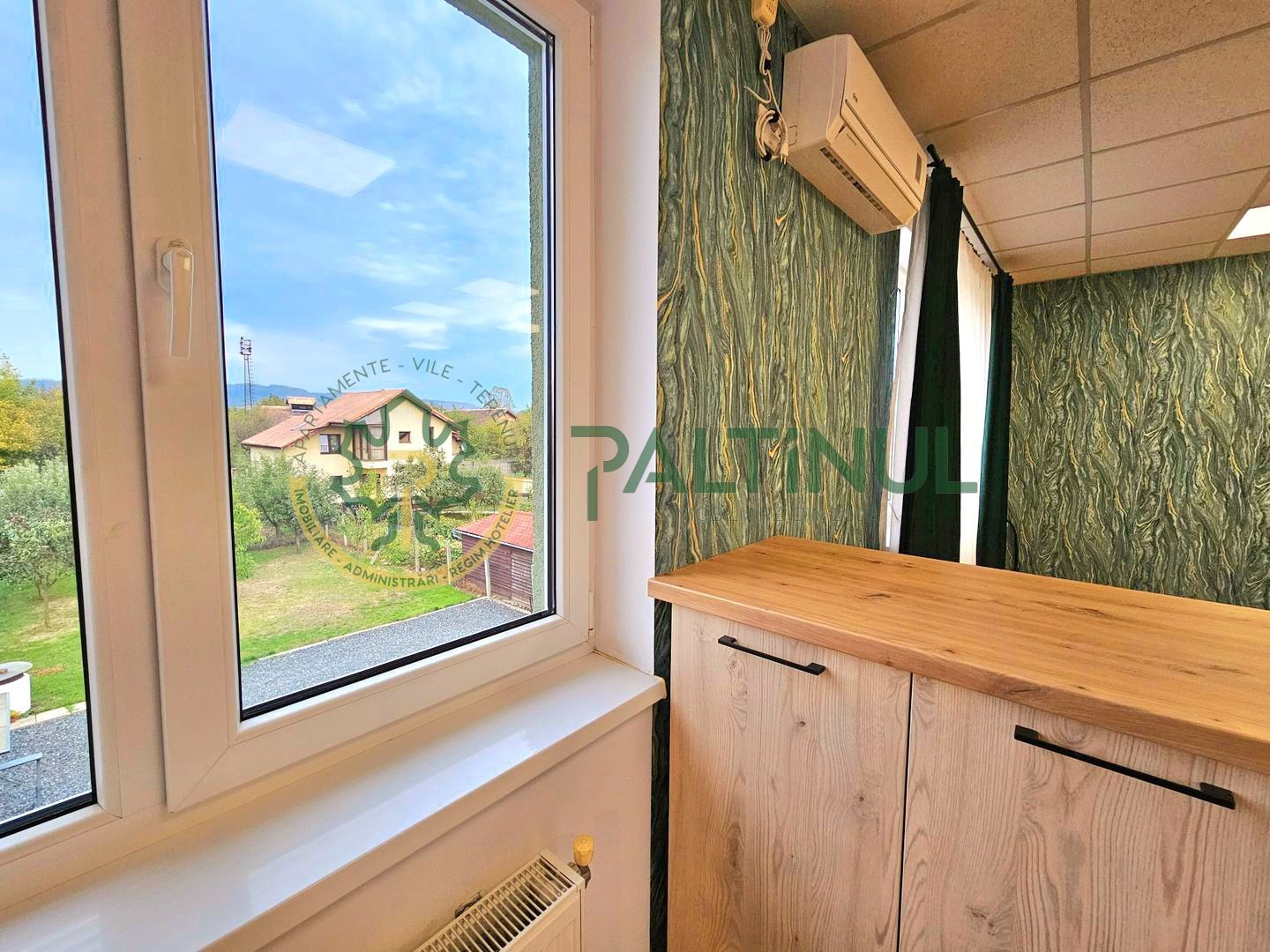 Apartament multifuncțional Trei Stejari, 2 locuri parcare