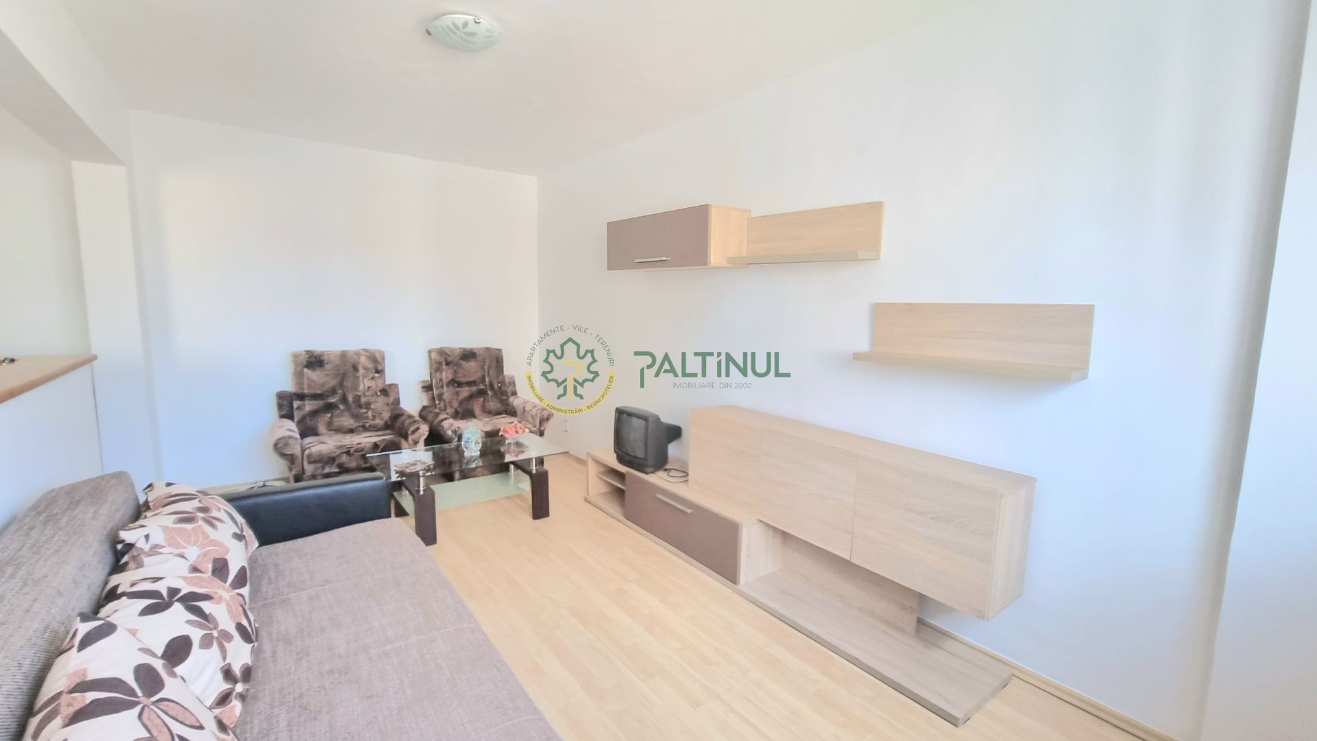 Ap. 3 camere cu balcon si 2 bai Valea Aurie