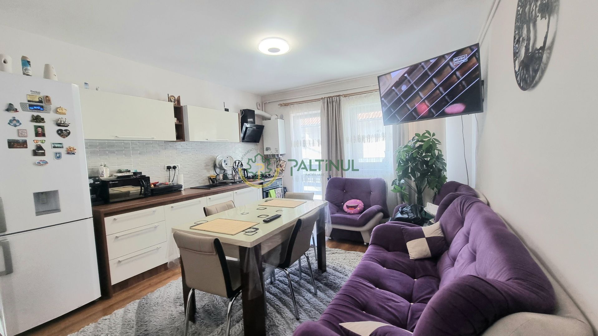 Apartament 3 camere cu 2 balcoane -Calea Cisnadiei