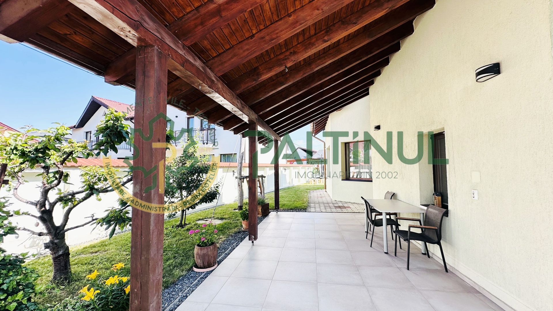 Casă deosebită în Șelimbăr zona Brana – 953 mp teren, jacuzzi, 240 mp utili