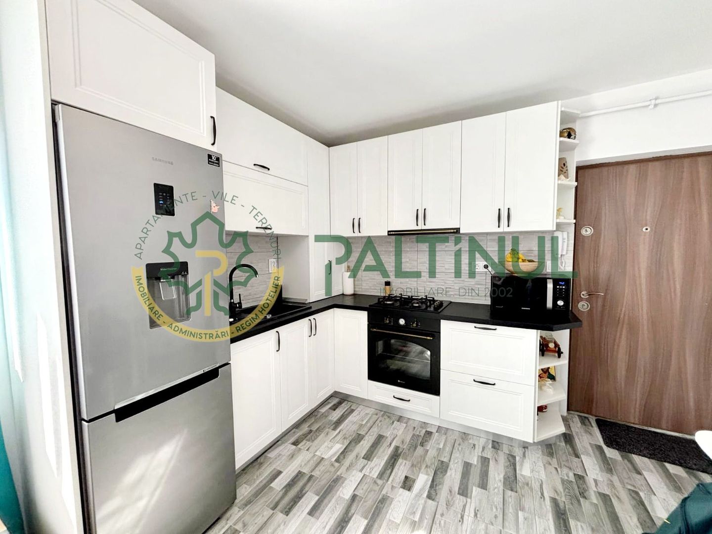 Apartament 3 camere cu balcon la parter Sibiu-Cartier Arhitectilor