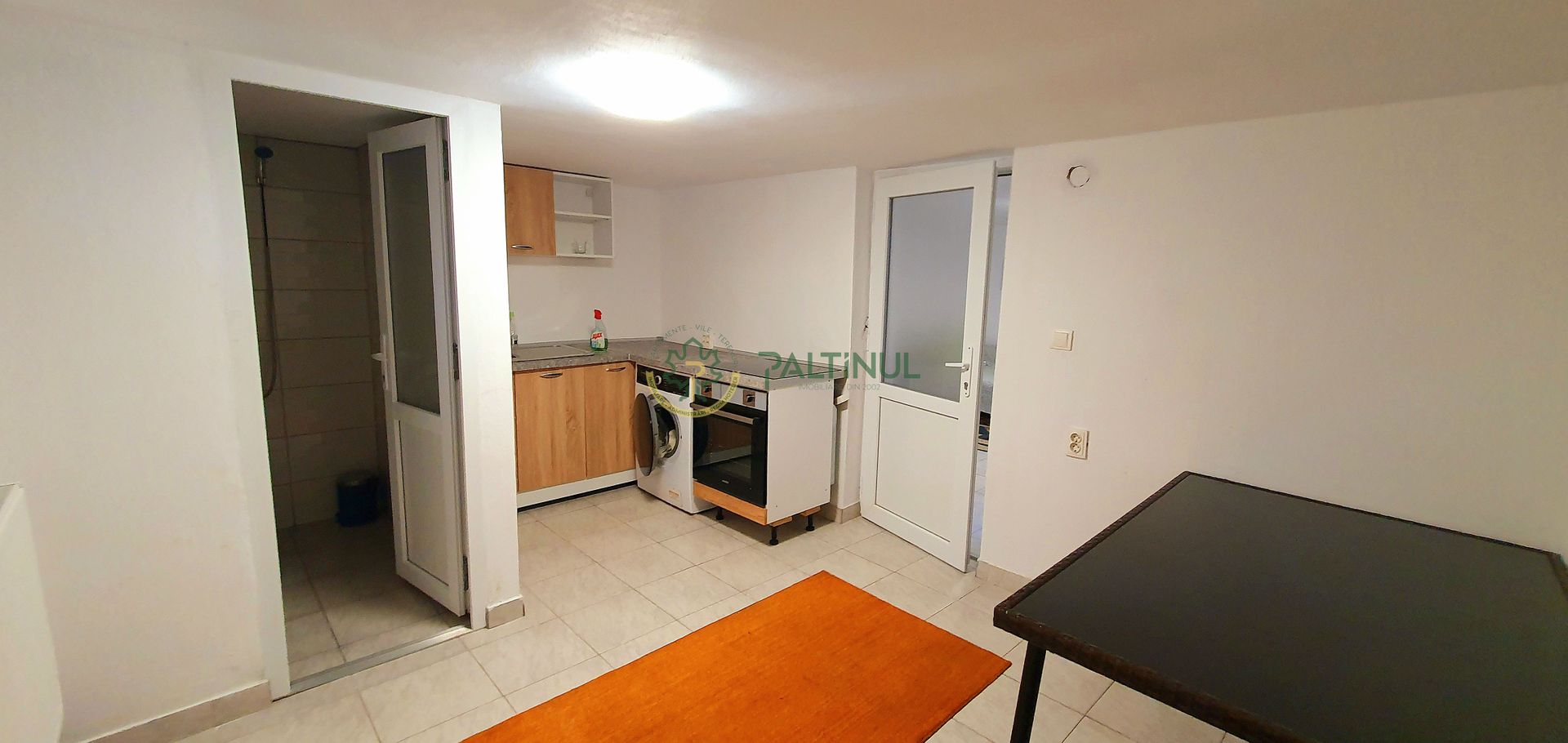 Apartament cu 2 camere la casă în zona Calea Poplacii