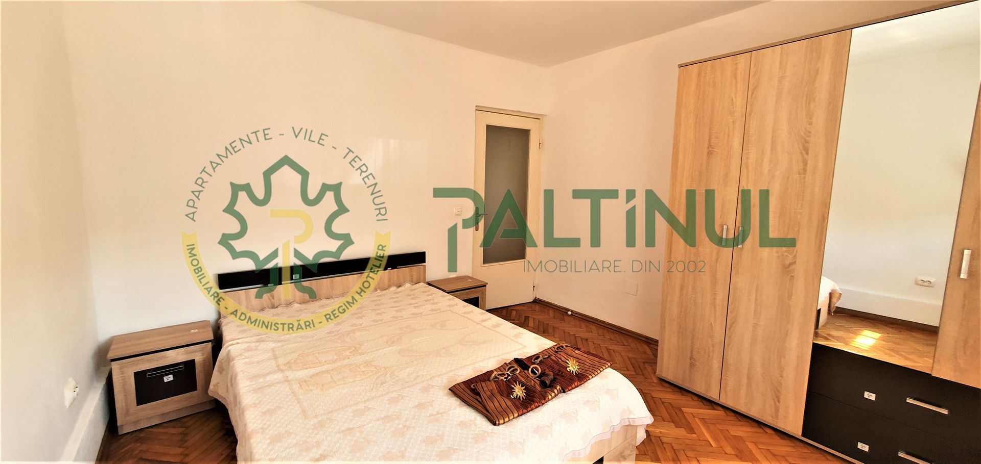 Apartament cu 2 camere decomandat | Str. Siretului