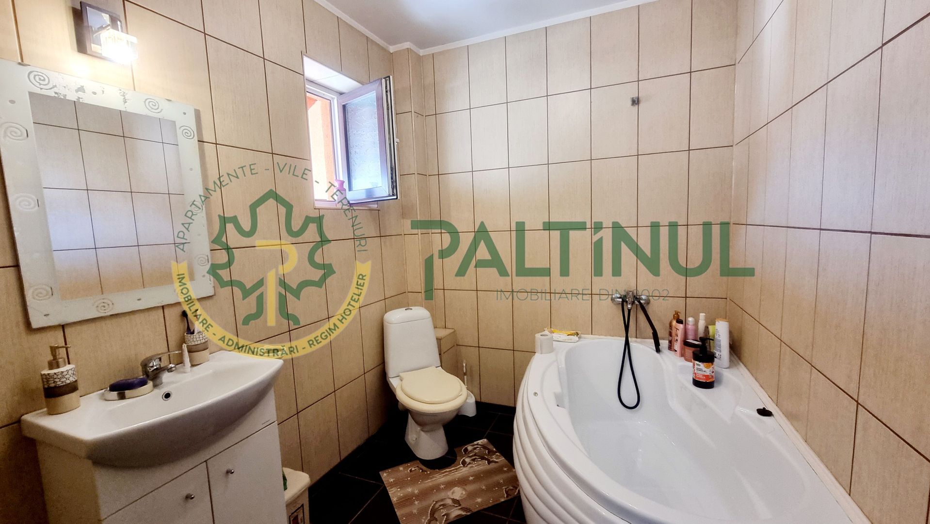 Casă tip duplex în Șelimbăr, zona Dracula – garaj, curte, 3 dormitoare