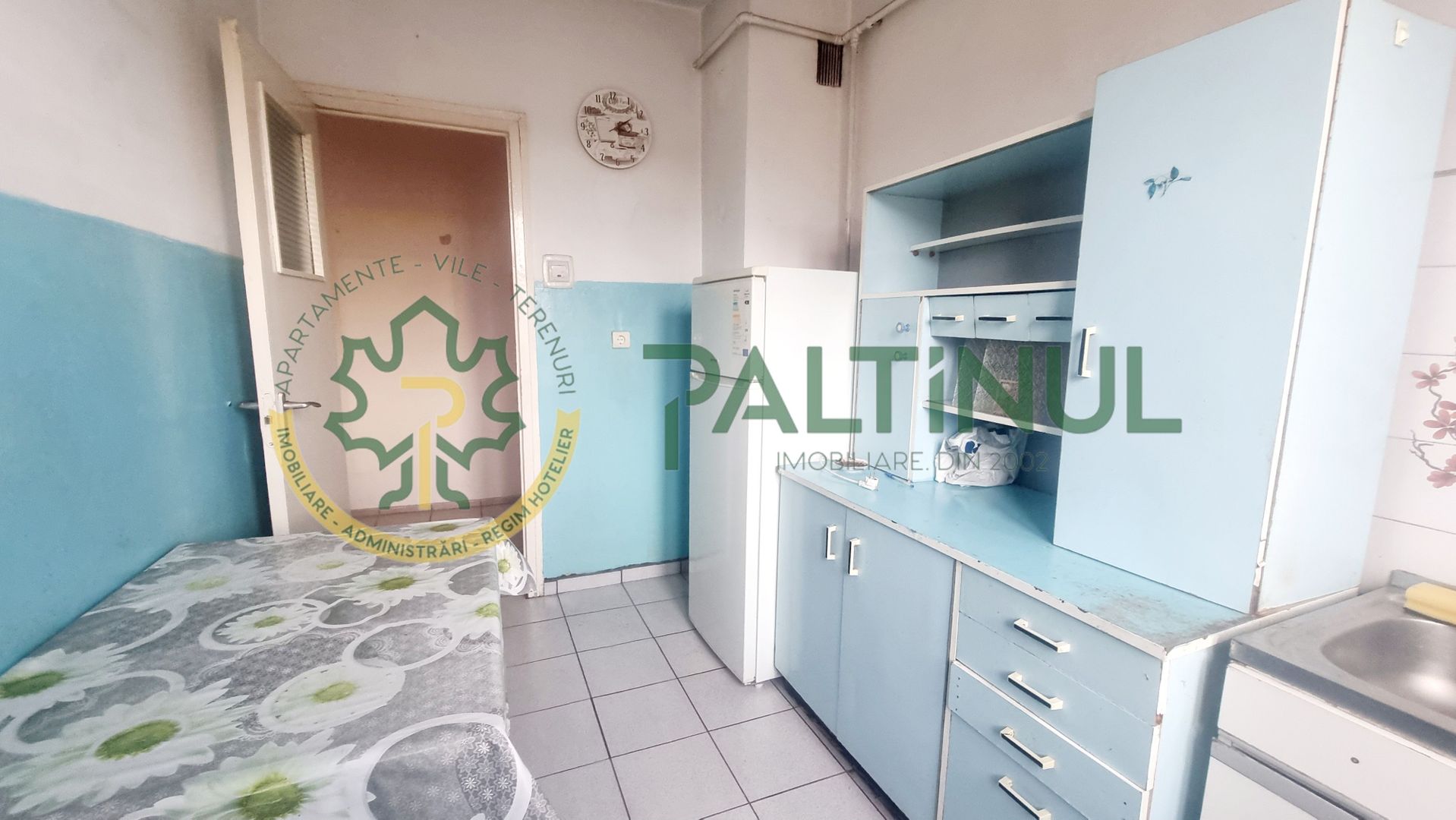 Apartament 3 camere cu balcon Sibiu-Strada Rahovei