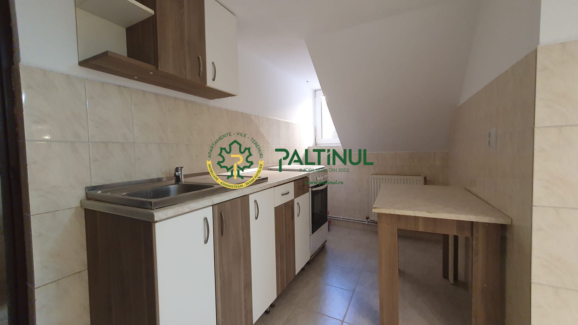 Apartament la casa zona Trei Stejari