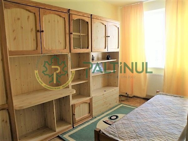 Apartament 3 camere,  zona Vasile Milea